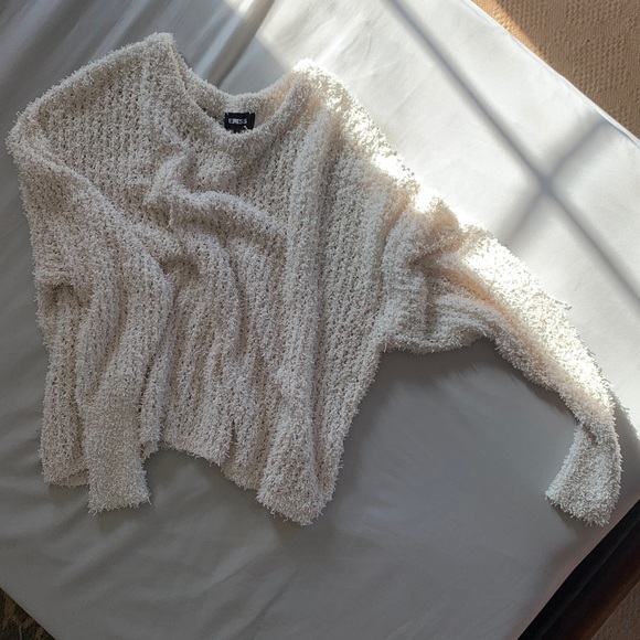 Eyelash Fringe Open Stitch Pullover Sweater - Picture 2 of 6